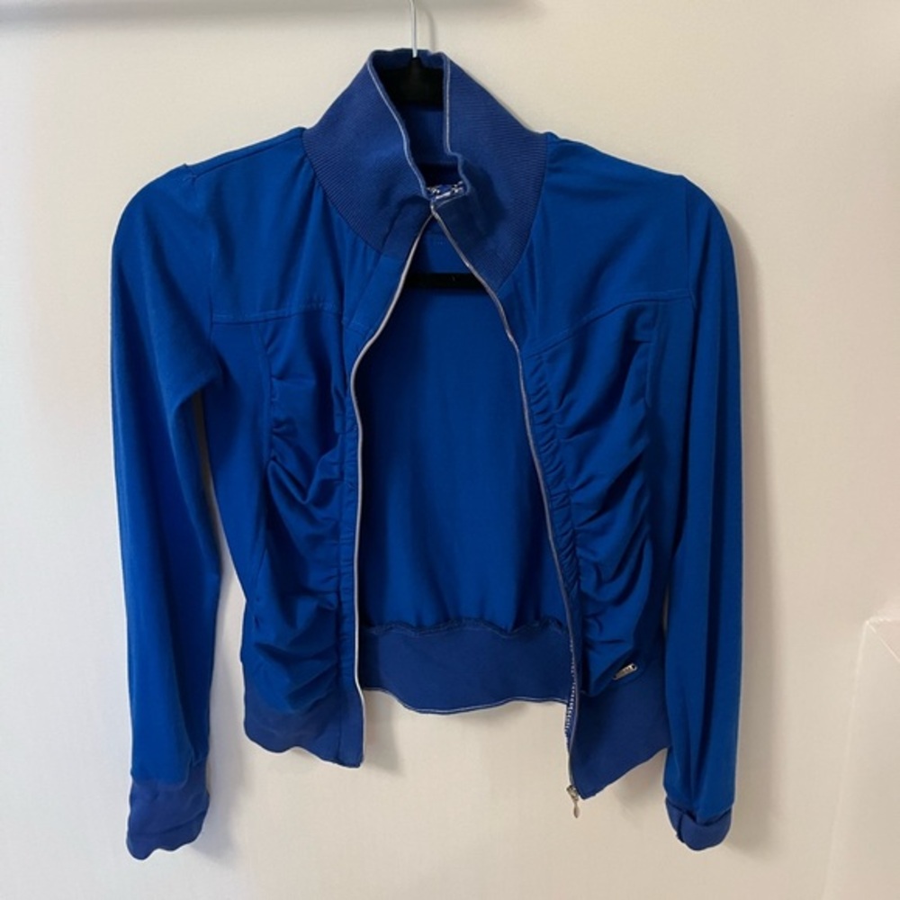 Ossira Blue Ruched Sweater